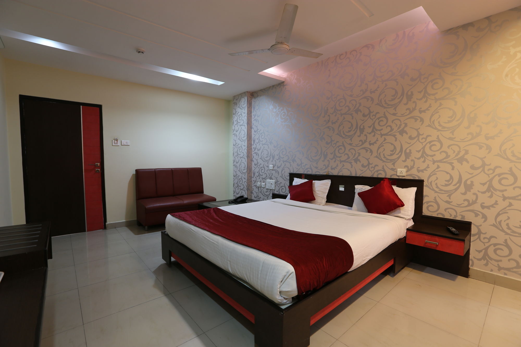 Hotel Vjr Residency By Hotelscart ハイデラバード エクステリア 写真